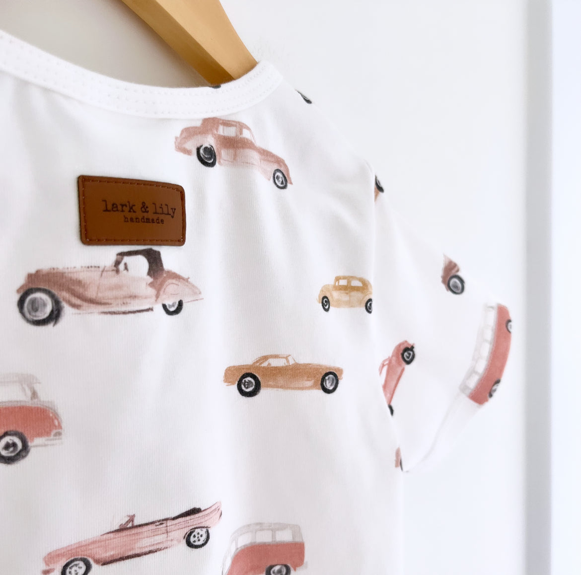 Vintage Cars Basic Tee